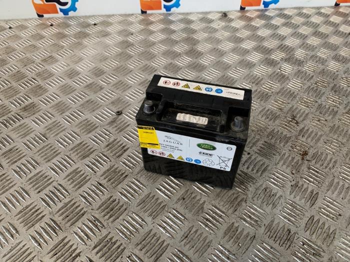 Begagnade Extrabatteri Landrover Range Rover Evoque (LVJ/LVS) 2.2 SD4 16V Pris € 24,20 Inklusive moms erbjuds av Autodemontage Rijnmond BV