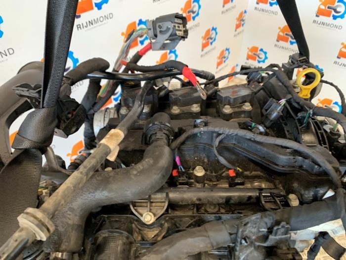 Motor van een Ford Fiesta 7 1.1 Ti-VCT 12V 70 2018