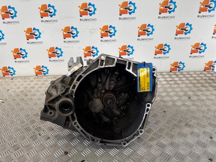 Usagé Boîte de vitesse Nissan Juke (F15) 1.2 DIG-T 16V Prix € 290,00 Règlement à la marge proposé par Autodemontage Rijnmond BV