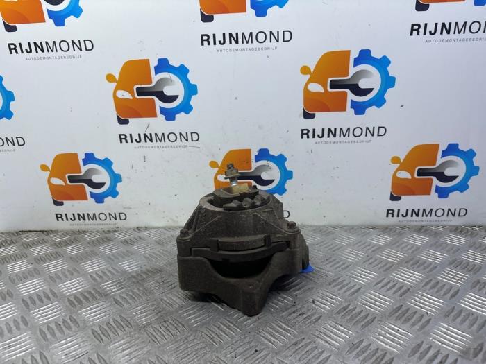 Usagé Support moteur BMW 1 serie (F20) 116d 1.5 12V TwinPower Prix € 24,20 Prix TTC proposé par Autodemontage Rijnmond BV