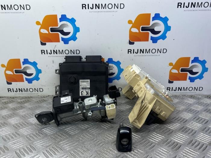 Used Ignition lock + computer Suzuki Swift (ZA/ZC/ZD1/2/3/9) 1.5 VVT 16V Price on request offered by Autodemontage Rijnmond BV