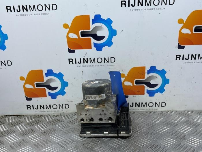 Begagnade ABS-pump Volkswagen Tiguan (AD1) 1.4 TSI 16V Pris € 151,25 Inklusive moms erbjuds av Autodemontage Rijnmond BV