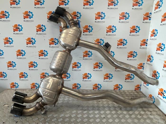 Gebrauchte Auspuff Enddämpfer BMW M5 (G90) 4.4 xDrive Plug-in Hybrid Preis € 1.250,00 Margenregelung angeboten von Autodemontage Rijnmond BV