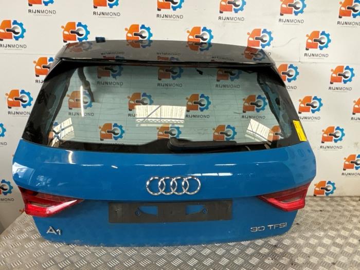 Begagnade Baklucka Audi A1 Sportback (GBA) 1.0 30 TFSI 12V Pris € 925,00 Marginaltabell erbjuds av Autodemontage Rijnmond BV