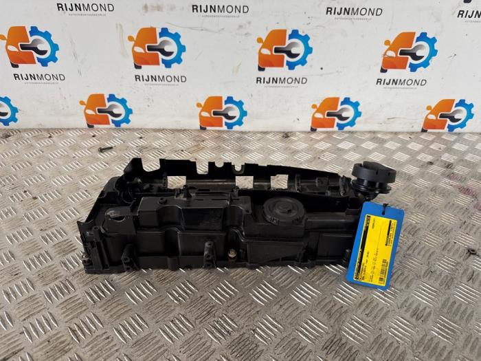 Gebrauchte Ventildeckel BMW 5 serie (F10) 520d 16V Preis auf Anfrage angeboten von Autodemontage Rijnmond BV