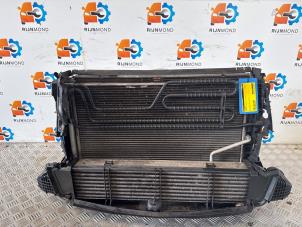 Usados Juego de refrigerador Mercedes C (W204) 1.8 C-180 CGI 16V Precio € 250,00 Norma de margen ofrecido por Autodemontage Rijnmond BV