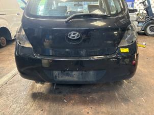 Used Rear bumper Hyundai i20 1.2i 16V Price € 100,00 Margin scheme offered by Autodemontage Rijnmond BV