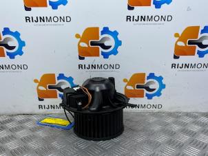 Begagnade Fläktmotor för uppvärmning och ventilation Seat Leon (1P1) 1.4 TSI 16V Pris € 39,99 Marginaltabell erbjuds av Autodemontage Rijnmond BV
