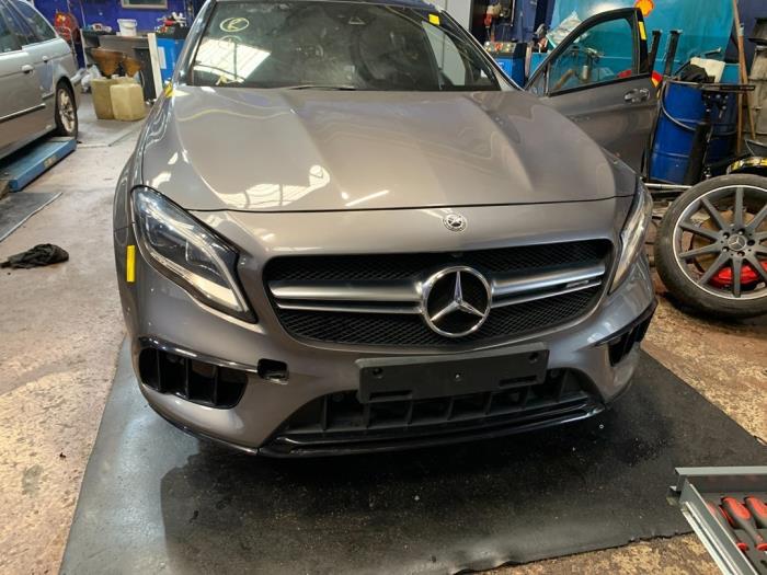 Używane Maska Mercedes GLA AMG (156.9) 2.0 45 AMG Turbo 16V Cena € 605,00 Z VAT oferowane przez Autodemontage Rijnmond BV