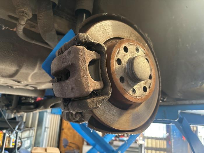 Usagé Train arrière complet Opel Corsa E 1.3 CDTi 16V ecoFLEX Prix sur demande proposé par Autodemontage Rijnmond BV