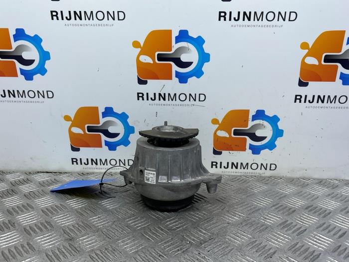 Used Engine mount Mercedes C Estate (S205) C-180 1.6 16V BlueEfficiency Price € 29,99 Margin scheme offered by Autodemontage Rijnmond BV