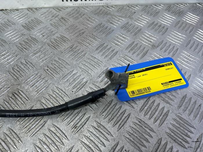 Batterisensor från en MINI Mini (F56) 1.5 12V Cooper 2015