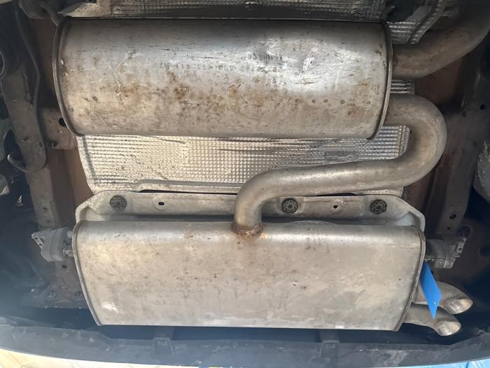Gebrauchte Auspuff Enddämpfer Volkswagen Golf VIII (CD1) 1.5 TSI 16V Preis € 242,00 Mit Mehrwertsteuer angeboten von Autodemontage Rijnmond BV