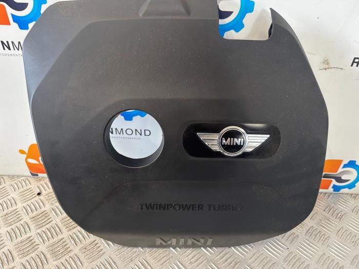 Motorkåpa från en MINI Mini (F56) 1.5 12V Cooper 2015