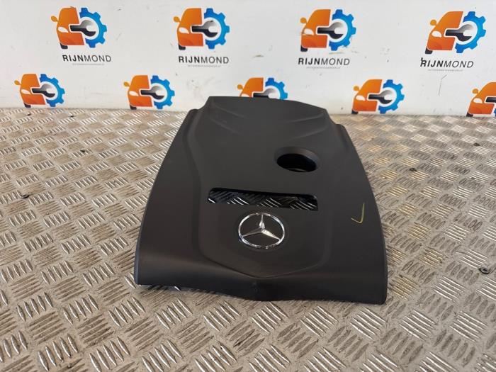 Gebrauchte Abdeckblech Motor Mercedes C Estate (S205) C-180 1.6 16V BlueEfficiency Preis auf Anfrage angeboten von Autodemontage Rijnmond BV