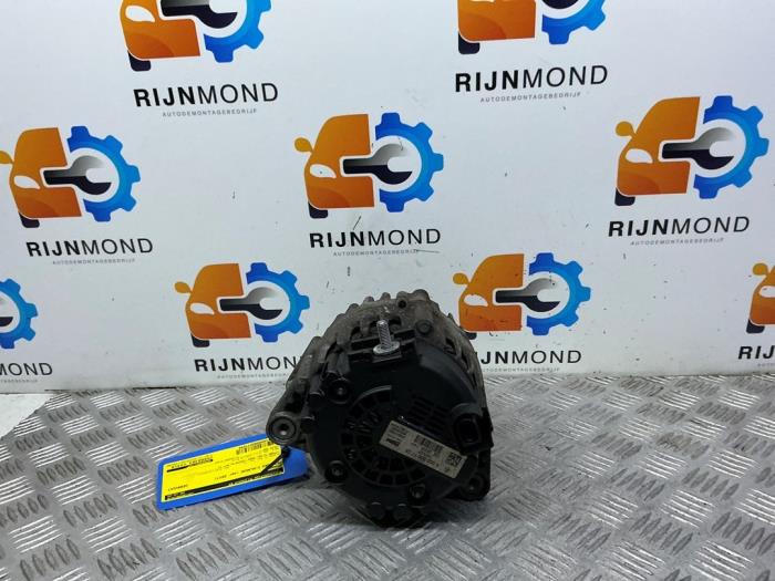 Usagé Dynamo Mercedes C Estate AMG (S205) C-63 AMG 4.0 V8 Biturbo Prix € 174,99 Règlement à la marge proposé par Autodemontage Rijnmond BV