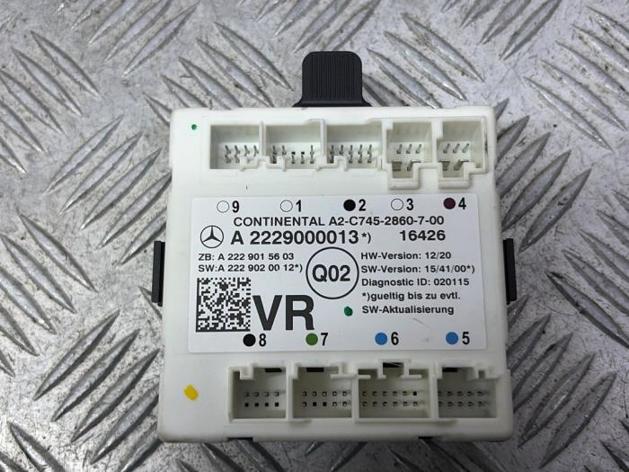 Używane Modul centralnego zamka Mercedes C Estate AMG (S205) C-63 AMG 4.0 V8 Biturbo Cena € 29,99 Procedura marży oferowane przez Autodemontage Rijnmond BV