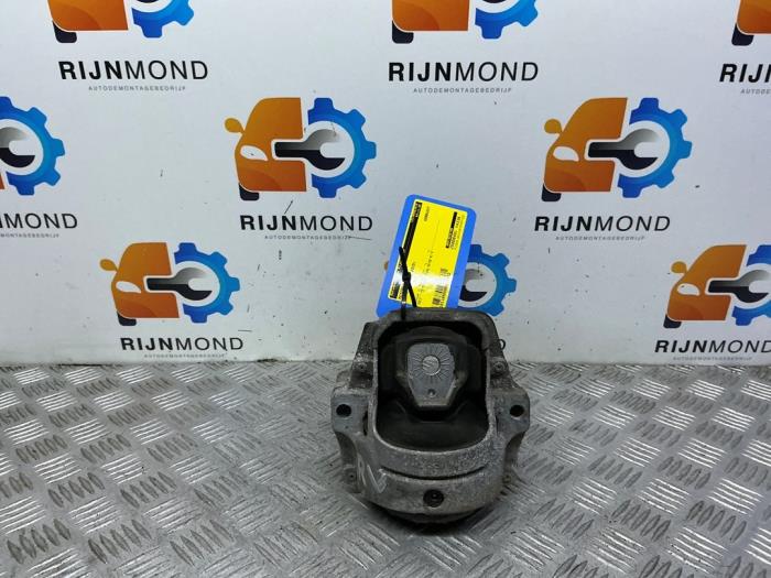 Used Engine mount Audi A5 (8T3) 2.0 TDI 16V Price € 30,24 Inclusive VAT offered by Autodemontage Rijnmond BV
