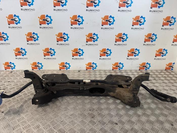 Begagnade Underram Seat Arona (KJX) 1.0 TSI 12V Pris € 302,50 Inklusive moms erbjuds av Autodemontage Rijnmond BV