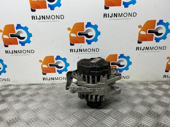 Used Dynamo Toyota Yaris III (P13) 1.33 16V Dual VVT-I Price € 60,49 Inclusive VAT offered by Autodemontage Rijnmond BV