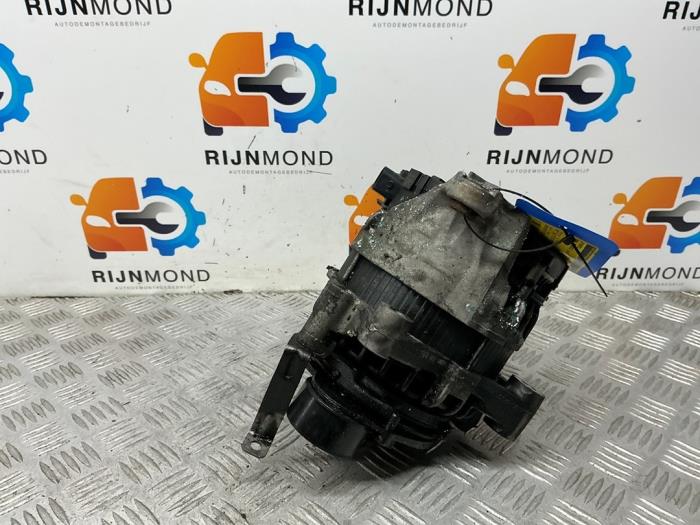 Begagnade Dynamo BMW 5 serie (G30) 530d 3.0 TwinPower Turbo 24V Pris € 120,00 Inklusive moms erbjuds av Autodemontage Rijnmond BV