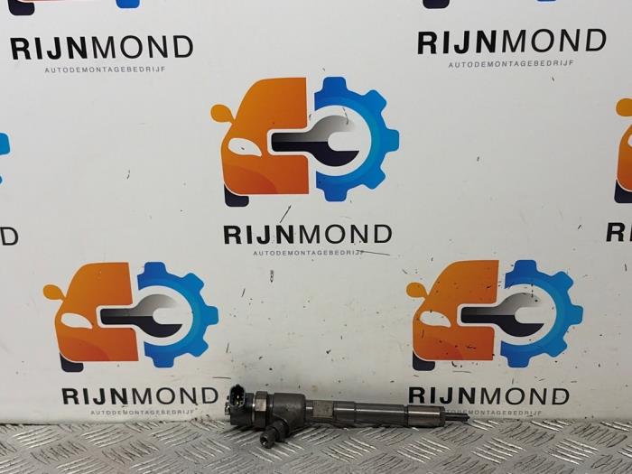 Usagé Injecteurs Opel Corsa E 1.3 CDTi 16V ecoFLEX Prix € 89,99 Règlement à la marge proposé par Autodemontage Rijnmond BV