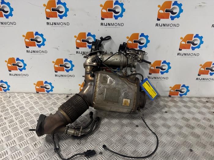 Used Particulate filter BMW 5 serie (G30) 530d 3.0 TwinPower Turbo 24V Price € 1.452,00 Inclusive VAT offered by Autodemontage Rijnmond BV