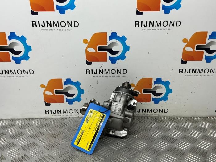 Begagnade Mekanisk bränslepump Mercedes E (W213) E-220d 2.0 Turbo 16V Pris € 241,99 Inklusive moms erbjuds av Autodemontage Rijnmond BV