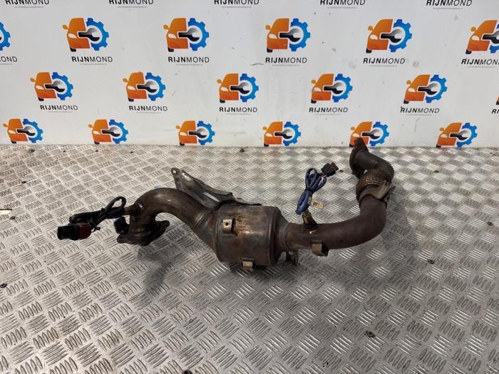 Gebrauchte Katalysator Ford Focus 3 1.0 Ti-VCT EcoBoost 12V 100 Preis € 223,85 Mit Mehrwertsteuer angeboten von Autodemontage Rijnmond BV