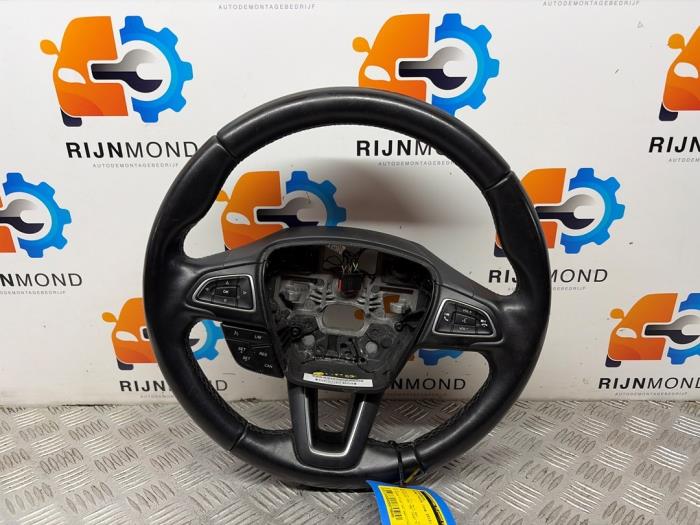 Begagnade Ratt Ford Focus 3 1.0 Ti-VCT EcoBoost 12V 100 Pris € 84,69 Inklusive moms erbjuds av Autodemontage Rijnmond BV
