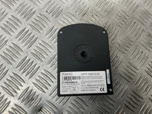 Telefonmodul från en Ford Focus 3 1.0 Ti-VCT EcoBoost 12V 100 2012