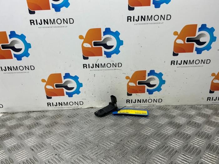 Gebrauchte Luftmassenmesser Ford Focus 3 1.0 Ti-VCT EcoBoost 12V 100 Preis € 9,99 Margenregelung angeboten von Autodemontage Rijnmond BV