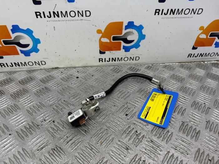 Begagnade Batterisensor BMW 5 serie (G30) 520e 2.0 Turbo 16V Pris € 24,99 Marginaltabell erbjuds av Autodemontage Rijnmond BV