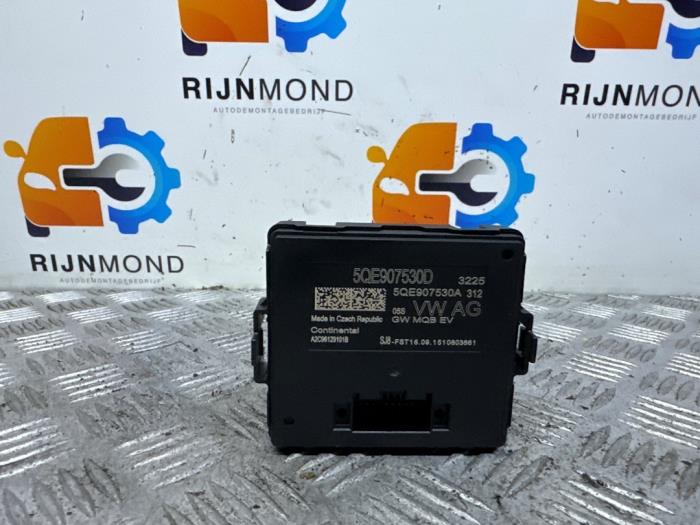 Używane Modul gateway Volkswagen Golf VII (AUA) 1.4 GTE 16V Cena € 29,99 Procedura marży oferowane przez Autodemontage Rijnmond BV