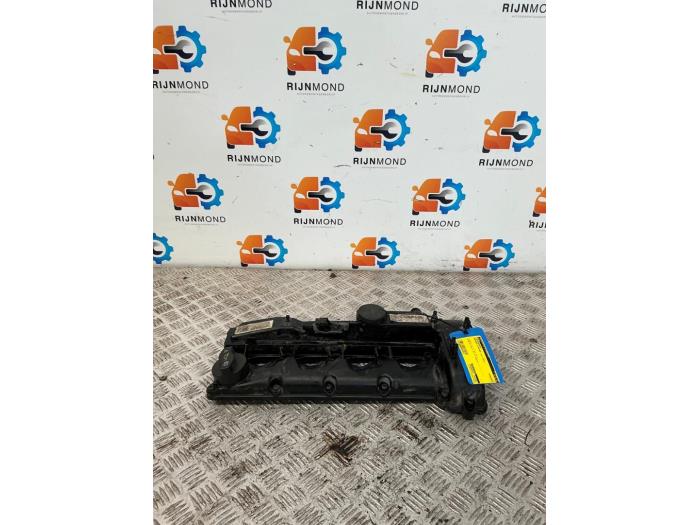 Gebrauchte Ventildeckel Mercedes B (W246/W242) 1.8 B-180 CDI BlueEFFICIENCY 16V Preis auf Anfrage angeboten von Autodemontage Rijnmond BV