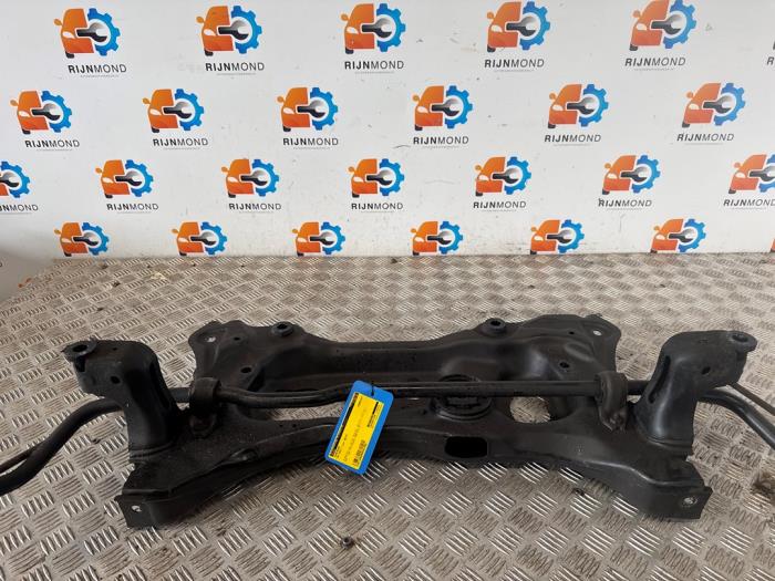 Usados Subchasis Volkswagen Golf VII (AUA) 1.2 TSI 16V Precio de solicitud ofrecido por Autodemontage Rijnmond BV