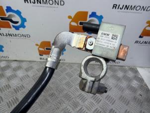 Batterisensor från en BMW 4 serie (F32) 420d 2.0 16V 2014