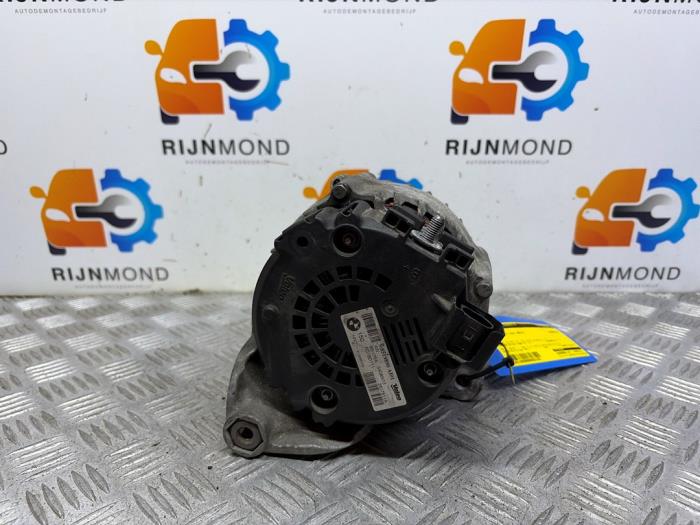 Usagé Dynamo BMW 3 serie Touring (F31) 316d 2.0 16V Prix € 39,99 Règlement à la marge proposé par Autodemontage Rijnmond BV