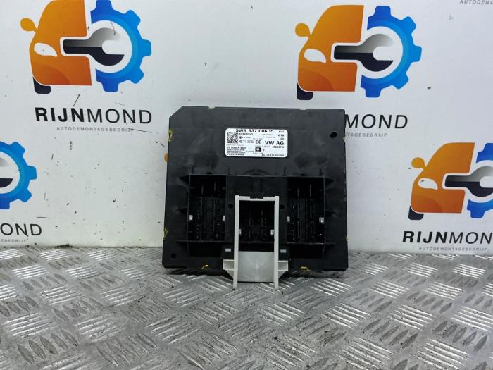 Used Body control computer Audi A3 Sportback (8YA) 2.0 35 TDI 16V Price on request offered by Autodemontage Rijnmond BV