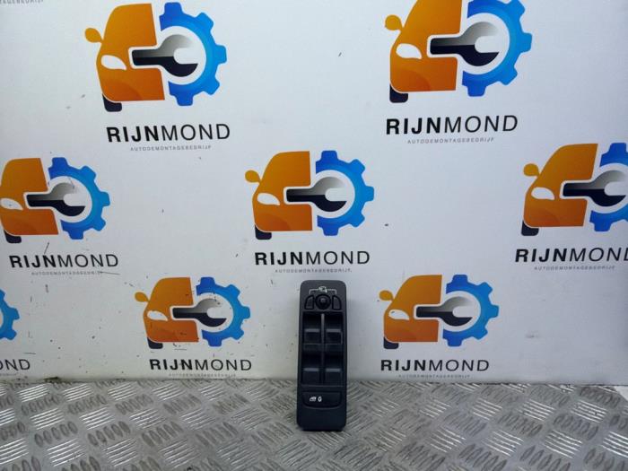 Usados Interruptor de ventanilla eléctrica Landrover Discovery Sport (LC) 2.2 sd4 16V Precio € 60,49 IVA incluido ofrecido por Autodemontage Rijnmond BV