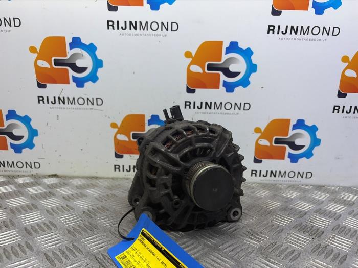Usagé Dynamo Landrover Discovery Sport (LC) 2.2 sd4 16V Prix € 96,79 Prix TTC proposé par Autodemontage Rijnmond BV