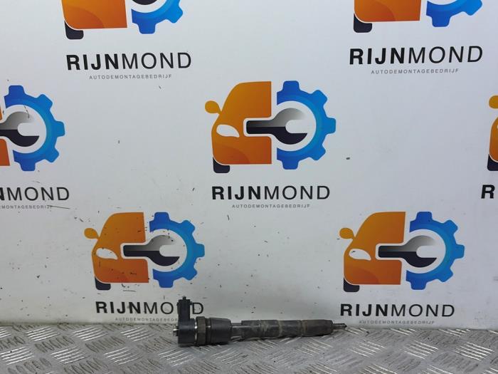 Usagé Injecteurs Alfa Romeo 159 Sportwagon (939BX) 1.9 JTDm 16V Prix € 69,99 Règlement à la marge proposé par Autodemontage Rijnmond BV