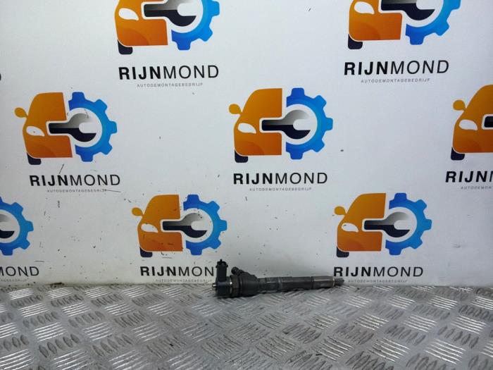 Usagé Injecteurs Alfa Romeo 159 Sportwagon (939BX) 1.9 JTDm 16V Prix € 69,99 Règlement à la marge proposé par Autodemontage Rijnmond BV