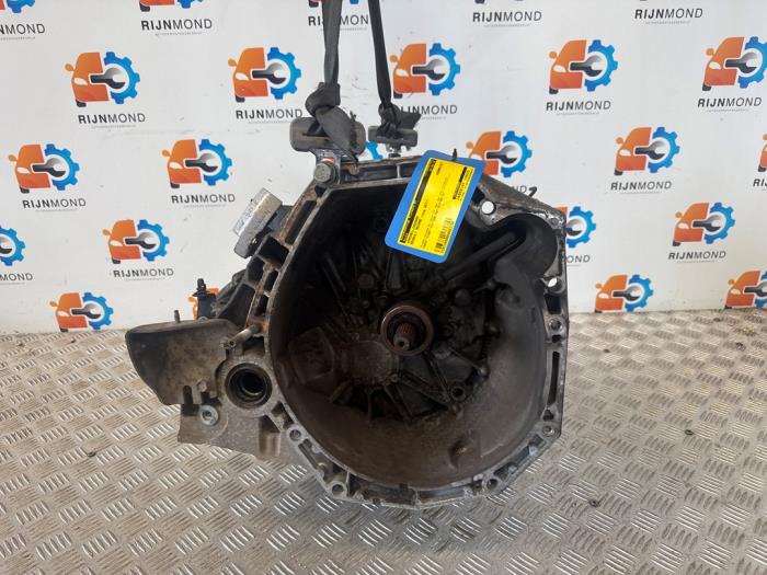 Gebrauchte Getriebe Renault Megane IV Estate (RFBK) 1.5 Energy dCi 110 Preis auf Anfrage angeboten von Autodemontage Rijnmond BV