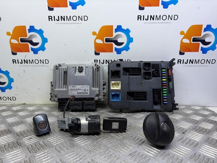 Used Ignition lock + computer Citroen C3 (SC) 1.4 16V VTi Price on request offered by Autodemontage Rijnmond BV
