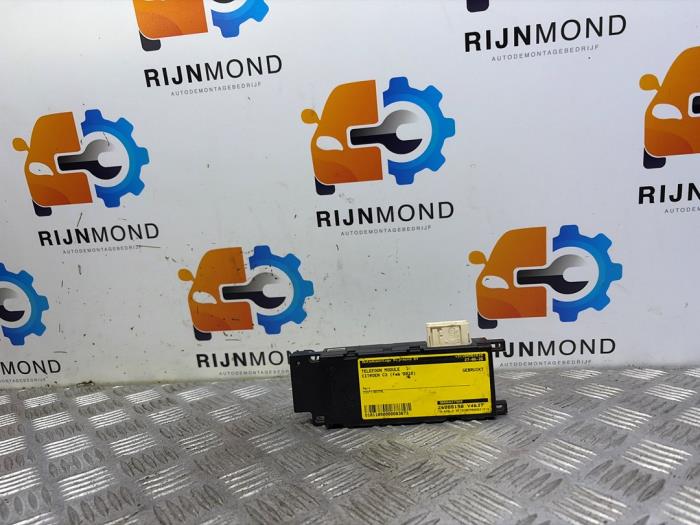 Begagnade Telefonmodul Citroen C3 (SC) 1.4 16V VTi Pris € 19,99 Marginaltabell erbjuds av Autodemontage Rijnmond BV