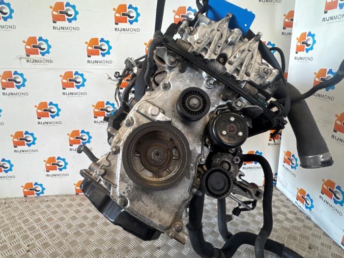 Used Engine Nissan Qashqai (J11) 1.2 DIG-T 16V Price € 2.843,50 Inclusive VAT offered by Autodemontage Rijnmond BV