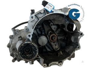 Getriebe van een Volkswagen Polo V (6R) 1.2 TSI 2014