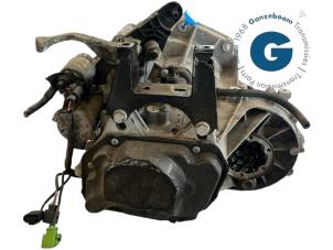 Getriebe van een Volkswagen Polo V (6R) 1.2 TSI 2014