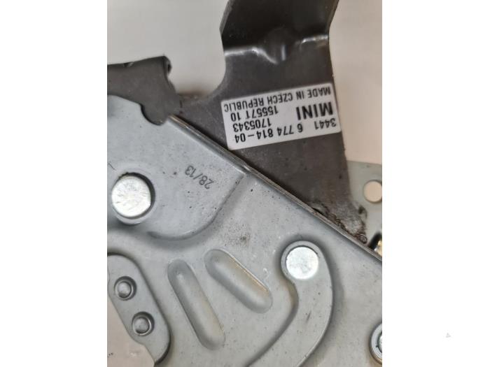 Parking brake mechanism from a MINI Clubman (R55) 1.6 16V Cooper 2013
